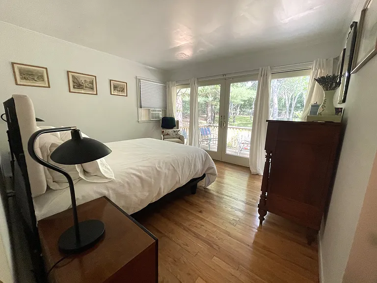 9 Albertines Ln — Photo 16