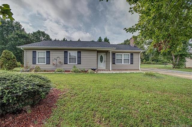 1st image of 4626 Cottonwood Ln