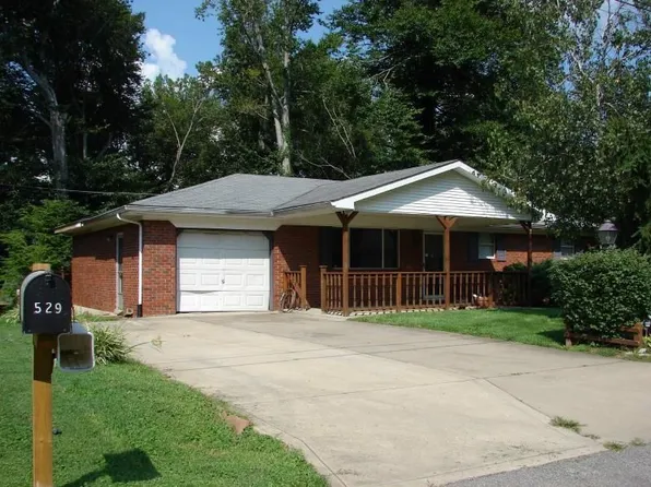 525 W Ashby Dr, Ashland, KY 41102