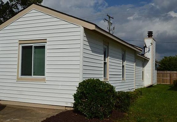 2nd image of 3823 Sugar Creek Cir
