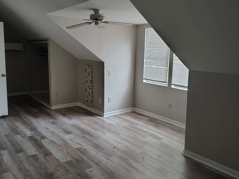 1604 Sherrod Ave — Photo 12