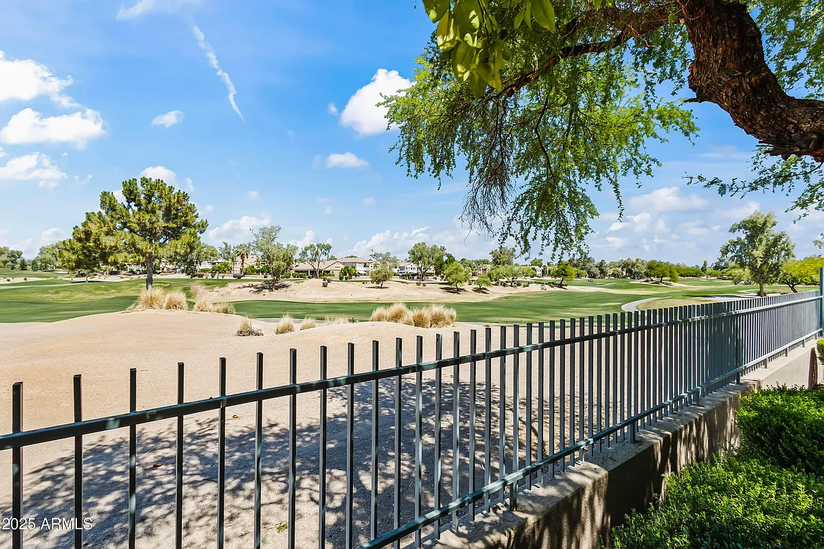 Building Photo - 7740 E Gainey Ranch Rd #23