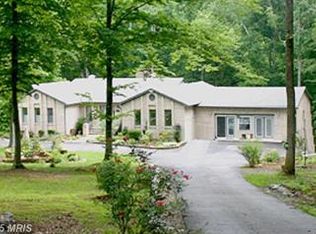 1114 Queen Anne Dr, Fredericksburg, VA 22406