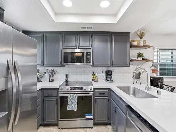 2373 Kings View Cir, Spring Valley, CA 91977