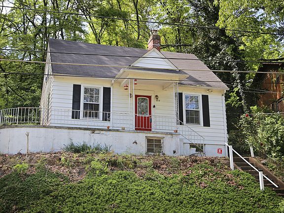 2nd image of 415 S Seminole Dr