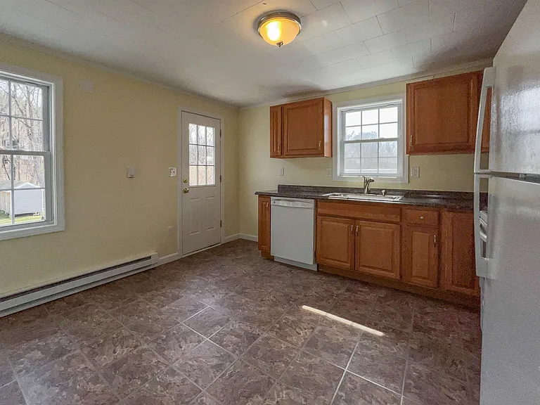 35 Keene Rd #A — Photo 7