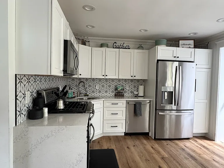 361 Wading River Rd — Photo 7