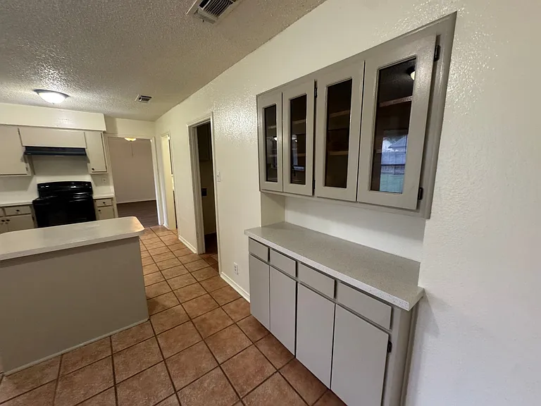 5604 Fireside Dr — Photo 10