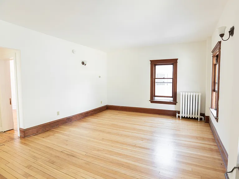 7 Fletcher Pl #1 — Photo 3