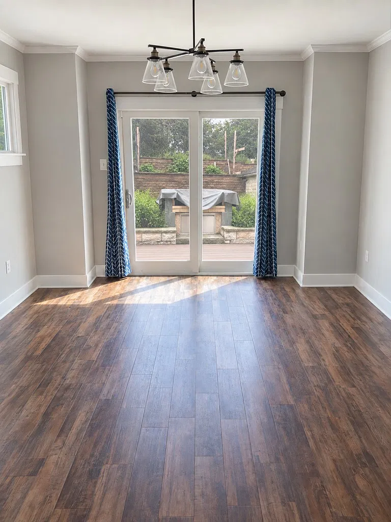 3 bed, 1296 sqft, $2,695 — Photo 3