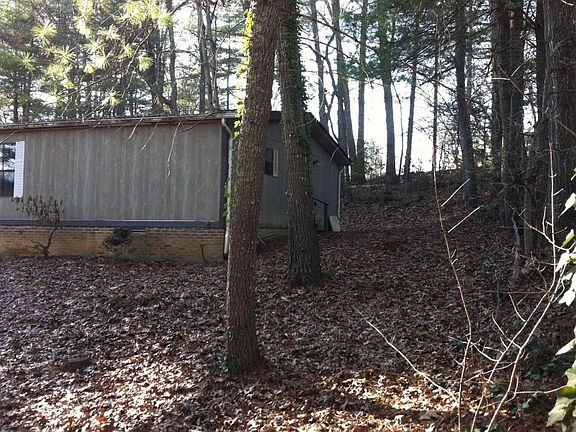 2nd image of 20 Woodscape Dr