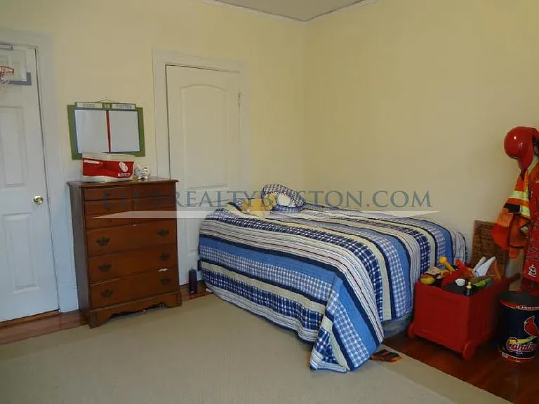 811 Washington St #3 — Photo 25