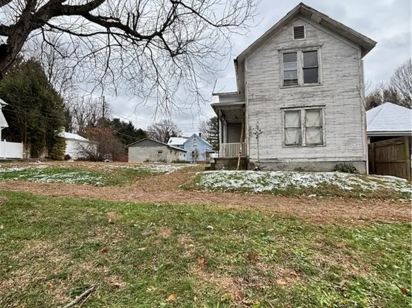 404 1/2 E Montgomery St #406, Marietta, OH 45750