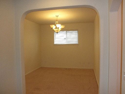 4th image of 3719 SE 190th Ave