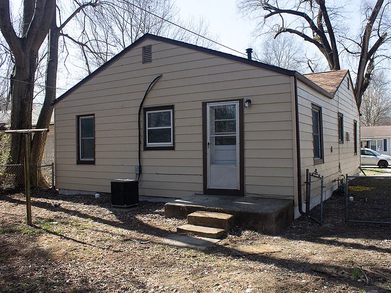 1105 Richard Dr #1105 — Photo 1