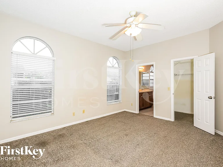 1047 Whittier Cir — Photo 9