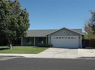 15051 Whitekirk Dr, Victorville, CA 92394