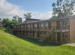 5609 S 14th St APT 9, Omaha, NE 68107