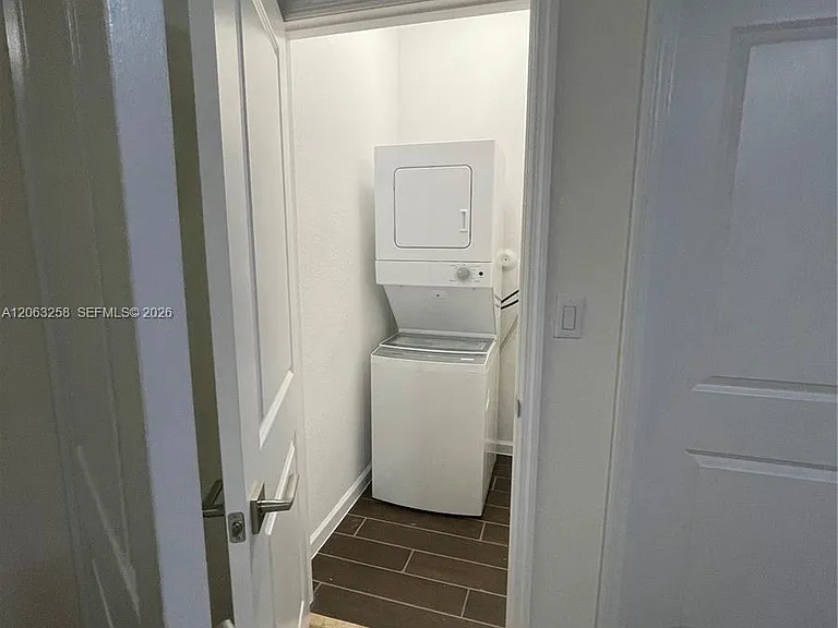 27928 SW 133rd Ave #B — Photo 9