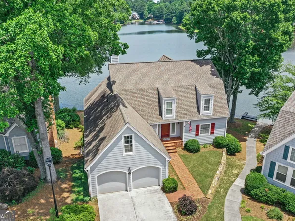 6425 Spinnaker Ln, Alpharetta, GA 30005