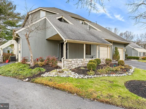 916 Chanticleer, Cherry Hill, NJ 08003