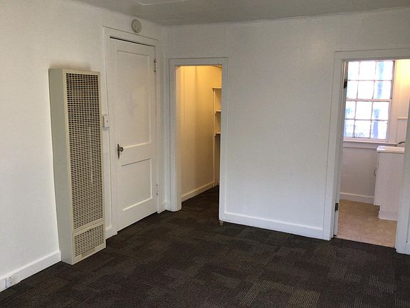 5th image of 125-127 S Jefferson Ave #6