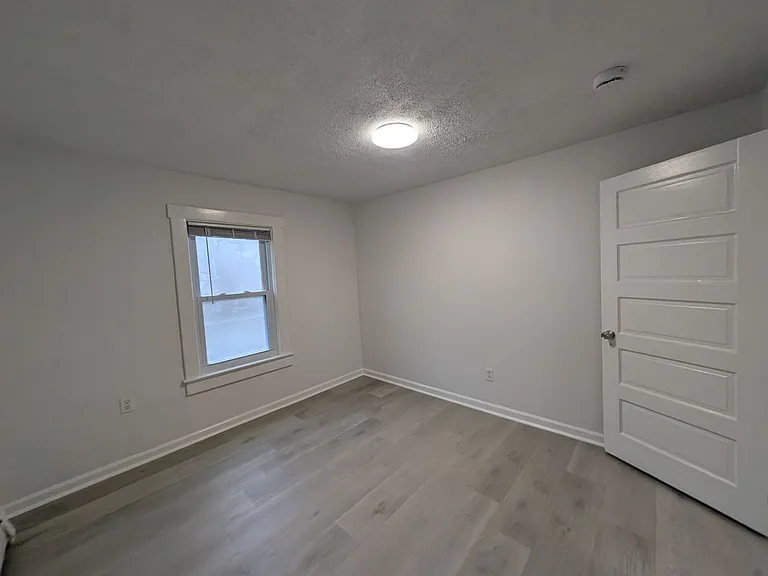 822 Prospect Ave — Photo 29