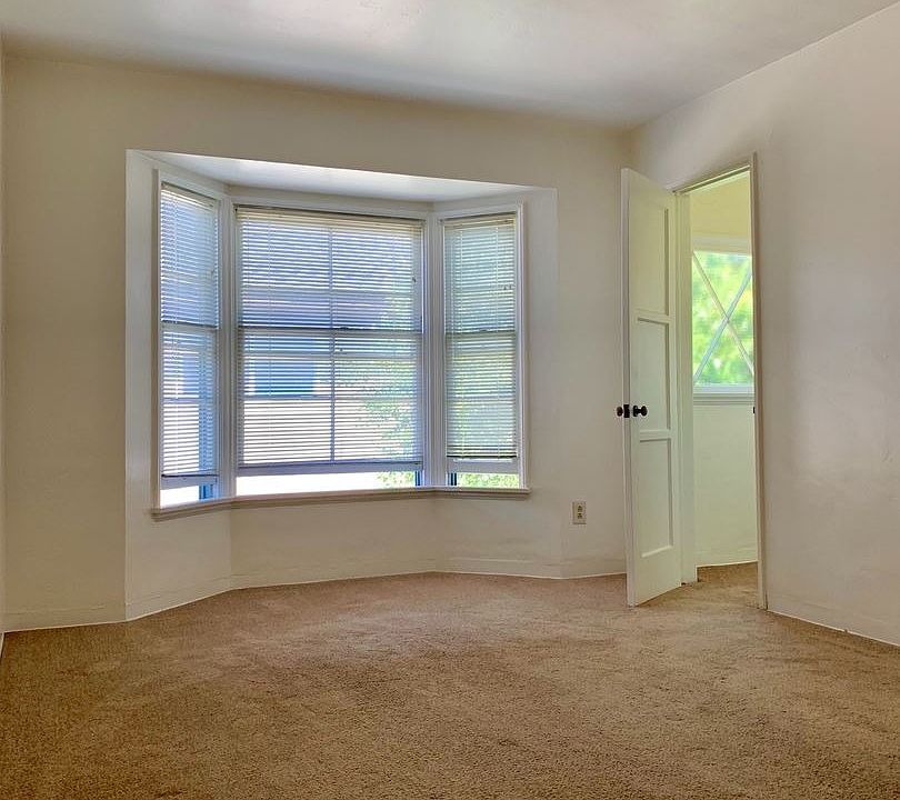 1st image of 3504 E 1st St APT 08