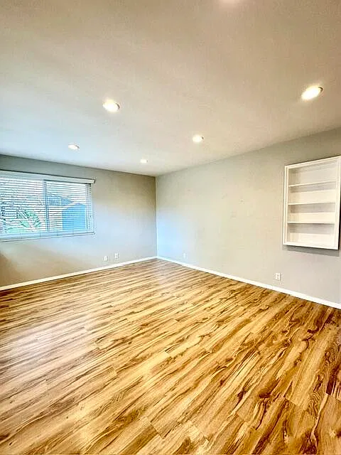 1 bed, $3,295 — Photo 2