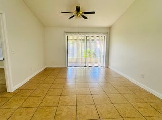 38 Silver Oak Cir, Kissimmee, FL 34743