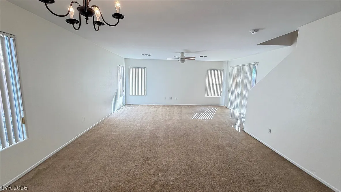 3 bed, 2.5 bath, 1792 sqft, $1,775 — Photo 3