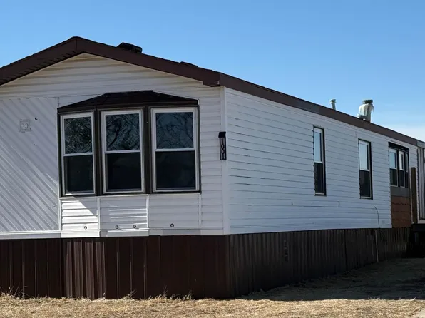1001 S Harrison St, Lennox, SD 57039