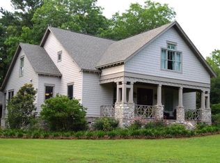 7141 Jewett St, Fairhope, AL 36532