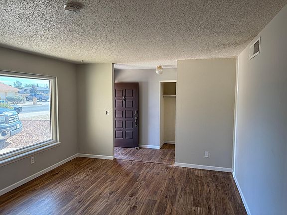 4th image of 2305 Ken Venturi Ln