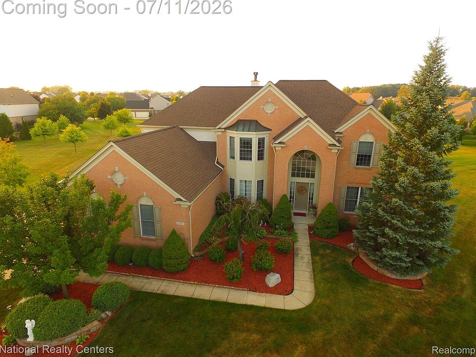 1st image of 429 Delaford Ct