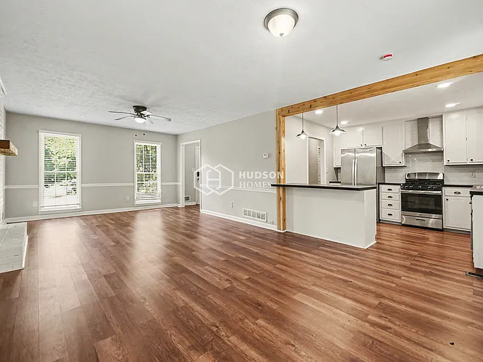 4186 Castle Gate Ct — Photo 5