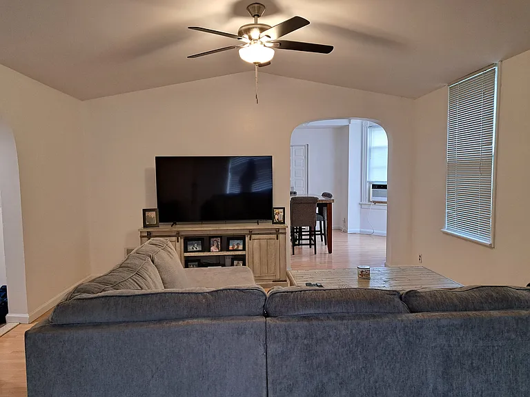 119 Prospect Pl — Photo 9