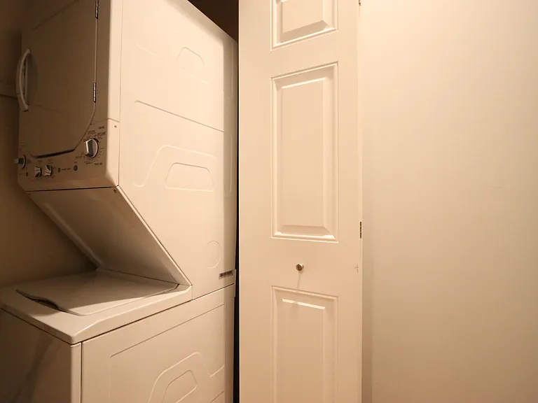 3150 S Prairie Ave #1 — Photo 14