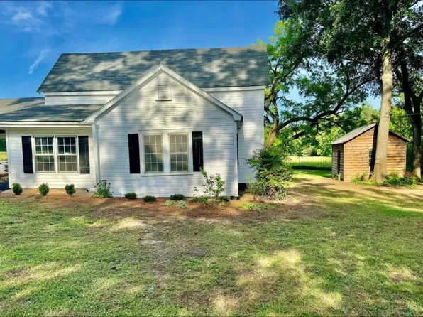 23504 Highway 221 N, Gray Court, SC 29645