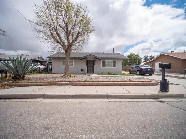 554 E 3rd St, San Jacinto, CA 92583