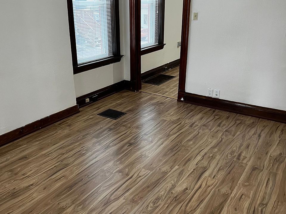 living leading to bedroom,