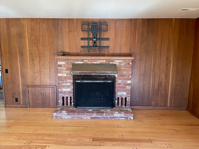 6525 Brookdale Dr — Photo 8