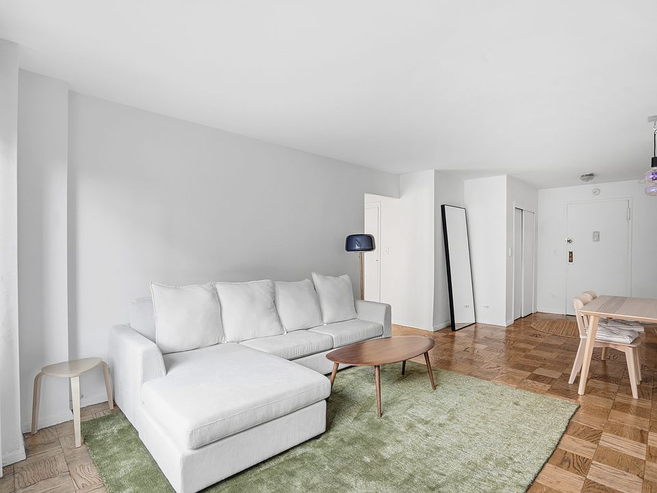 1st image of 382 Central Park W APT 4V