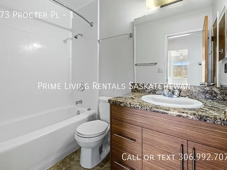 173 Procter Pl #1 — Photo 9