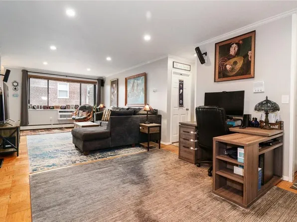 100 E Hartsdale Avenue #6DE, Hartsdale, NY 10530