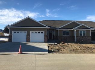 5610 Eastbrooke Dr #5, Kearney, NE 68845