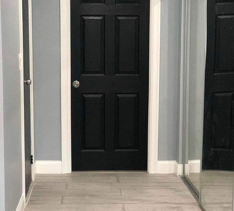 2nd image of 194 Hall St #2