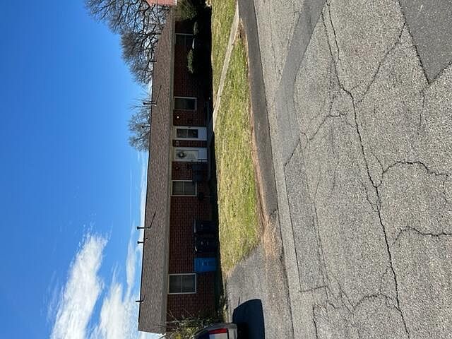 1st image of 1708 Hanover Ave NW