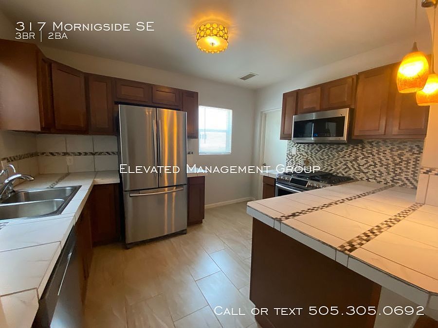 1st image of 317 Morningside Dr NE