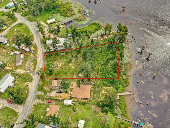 5th image of 4346 Huckleberry Ln